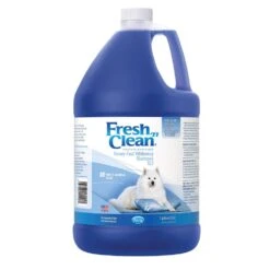 Fresh 'n Clean Snowy Coat 15:1 Shampoo Gallon